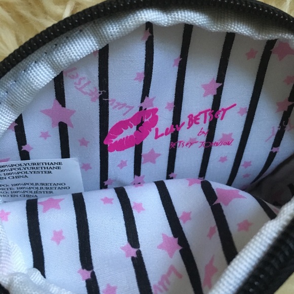 Betsey Johnson Wristlet Purse/Bag - Picture 3 of 6